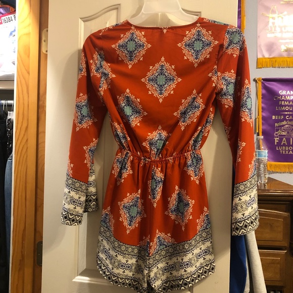 romper - Picture 3 of 4